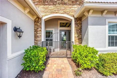 9122 SW Pepoli Way Port St Lucie FL 34987