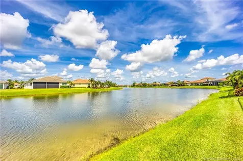 9122 SW Pepoli Way Port St Lucie FL 34987