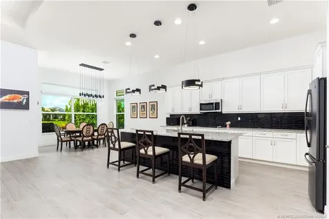 9122 SW Pepoli Way Port St Lucie FL 34987