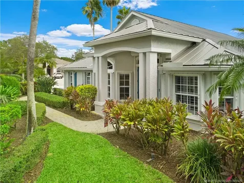 7725 SE Mammoth Drive Hobe Sound FL 33455