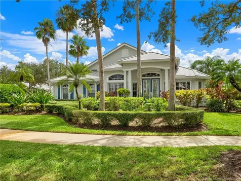 7725 SE Mammoth Drive Hobe Sound FL 33455