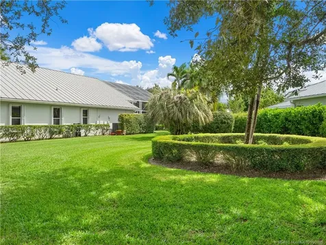 7725 SE Mammoth Drive Hobe Sound FL 33455