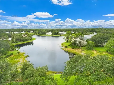 7725 SE Mammoth Drive Hobe Sound FL 33455