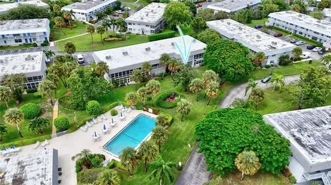 2929 SE Ocean Boulevard Stuart FL 34996