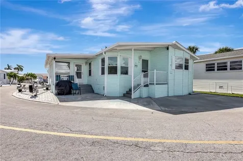 511 Nettles Boulevard Jensen Beach FL 34957