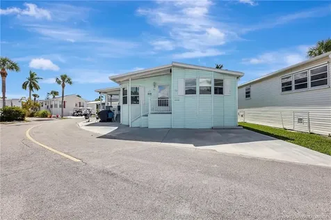 511 Nettles Boulevard Jensen Beach FL 34957