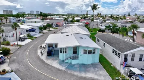 511 Nettles Boulevard Jensen Beach FL 34957