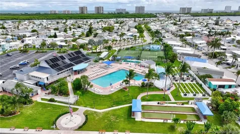 511 Nettles Boulevard Jensen Beach FL 34957