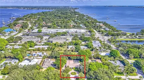 6 Copaire Road Sewalls Point FL 34996