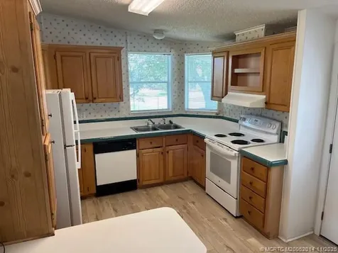 2671 SW Versailles Terrace Stuart FL 34997