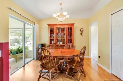 432 NW Raymond Lane Port St Lucie FL 34983