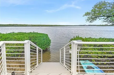 2408 Harbour Cove Drive Hutchinson Island FL 34949