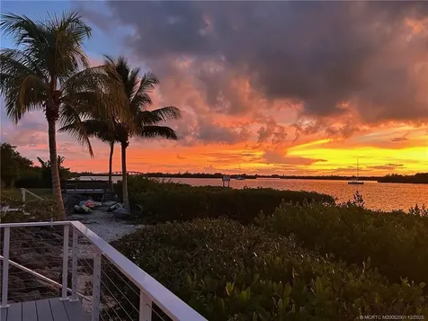 2408 Harbour Cove Drive Hutchinson Island FL 34949