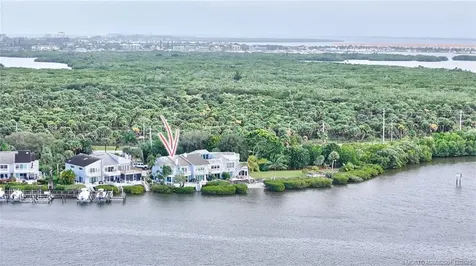 2408 Harbour Cove Drive Hutchinson Island FL 34949