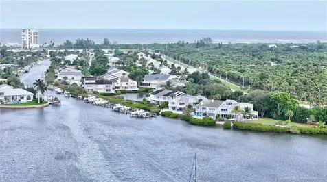 2408 Harbour Cove Drive Hutchinson Island FL 34949
