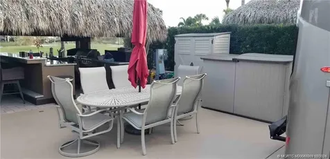 467 NW Sandtrap Lane Port St Lucie FL 34986