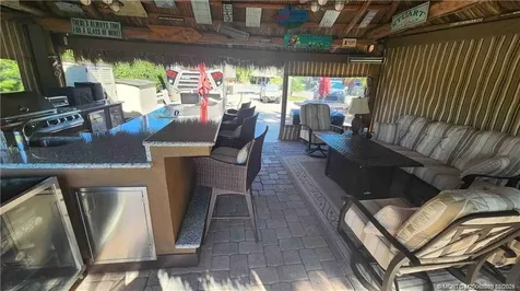 467 NW Sandtrap Lane Port St Lucie FL 34986