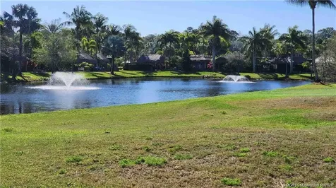 467 NW Sandtrap Lane Port St Lucie FL 34986