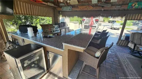 467 NW Sandtrap Lane Port St Lucie FL 34986