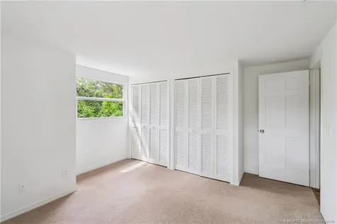 4 N Via Lucindia Drive Sewalls Point FL 34996