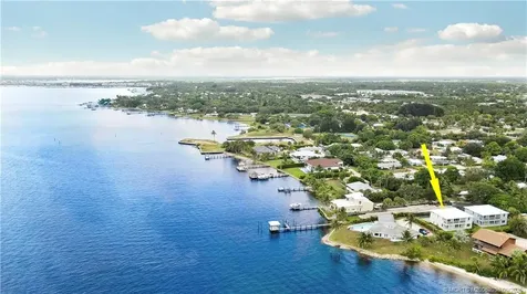 1013 NE Orange Avenue Jensen Beach FL 34957