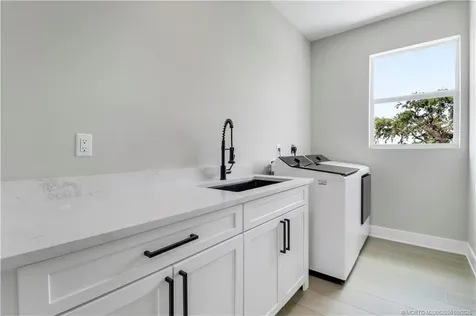 1013 NE Orange Avenue Jensen Beach FL 34957