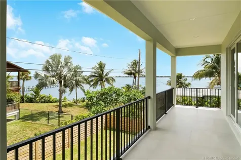 1013 NE Orange Avenue Jensen Beach FL 34957