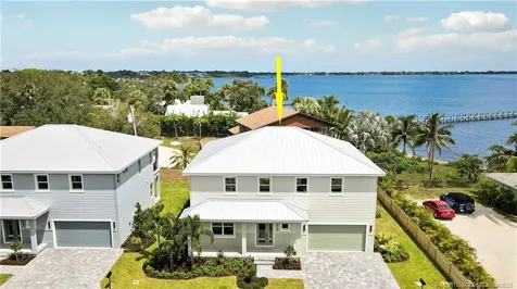 1013 NE Orange Avenue Jensen Beach FL 34957