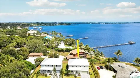 1013 NE Orange Avenue Jensen Beach FL 34957