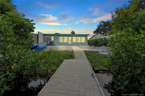 30 SW Hideaway Place Stuart FL 34994