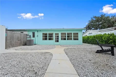 30 SW Hideaway Place Stuart FL 34994