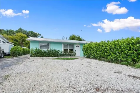30 SW Hideaway Place Stuart FL 34994