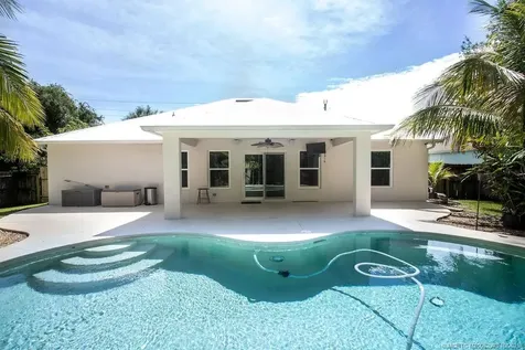 3209 SE Quay Street Port St Lucie FL 34984