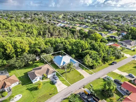 3209 SE Quay Street Port St Lucie FL 34984