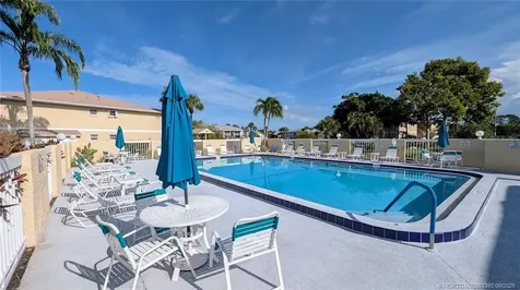 1563 SE Royal Green Circle Port St Lucie FL 34952