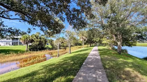 1563 SE Royal Green Circle Port St Lucie FL 34952