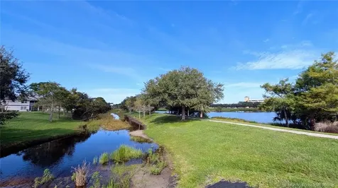 1563 SE Royal Green Circle Port St Lucie FL 34952