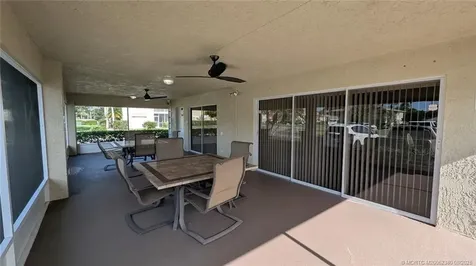 1563 SE Royal Green Circle Port St Lucie FL 34952