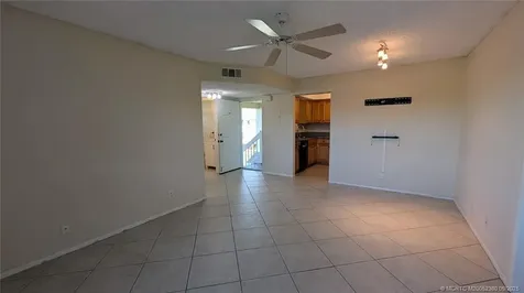 1563 SE Royal Green Circle Port St Lucie FL 34952