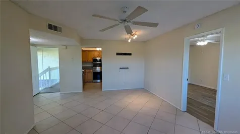 1563 SE Royal Green Circle Port St Lucie FL 34952