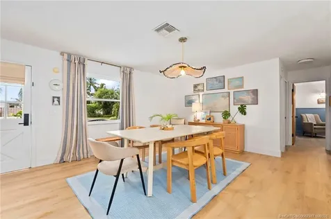 1109 SE 7th Street Stuart FL 34996