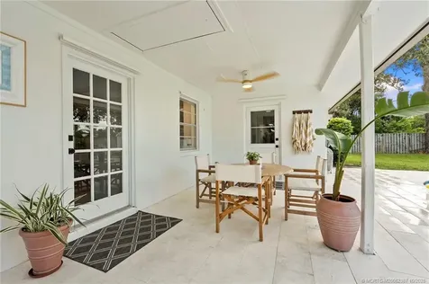 1109 SE 7th Street Stuart FL 34996