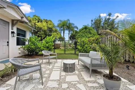 1109 SE 7th Street Stuart FL 34996