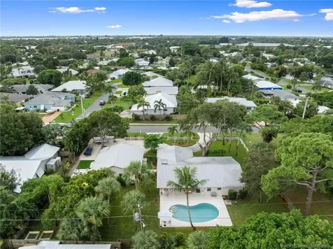 1109 SE 7th Street Stuart FL 34996