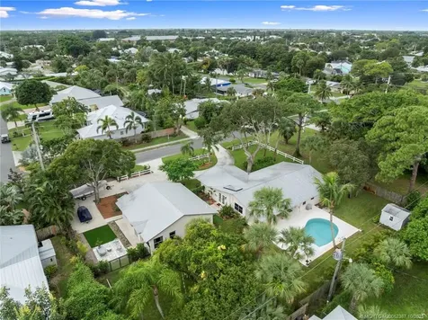 1109 SE 7th Street Stuart FL 34996