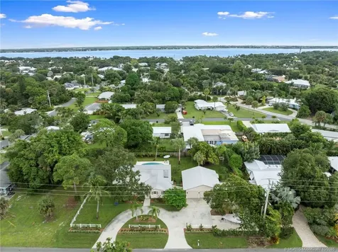 1109 SE 7th Street Stuart FL 34996