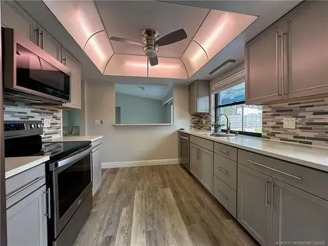 2433 SE Hallahan Street Port St Lucie FL 34952