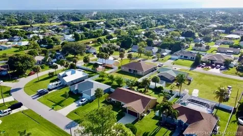 2621 SW Cadet Circle Port St Lucie FL 34953