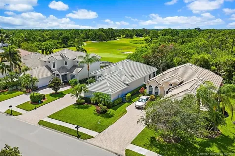 1327 NW Mossy Oak Way Jensen Beach FL 34957