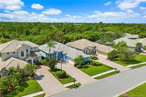 1327 NW Mossy Oak Way Jensen Beach FL 34957